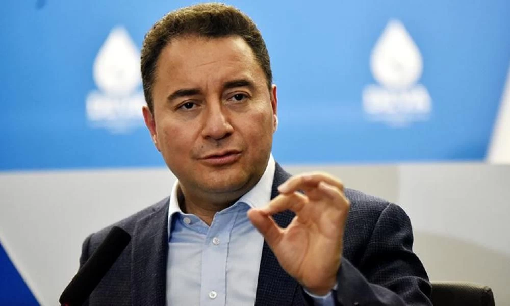 Πυρά Μπαμπατζάν κατά Ερντογάν: "Η Τουρκία έχει μετατραπεί σε κράτος ναρκωτικών"